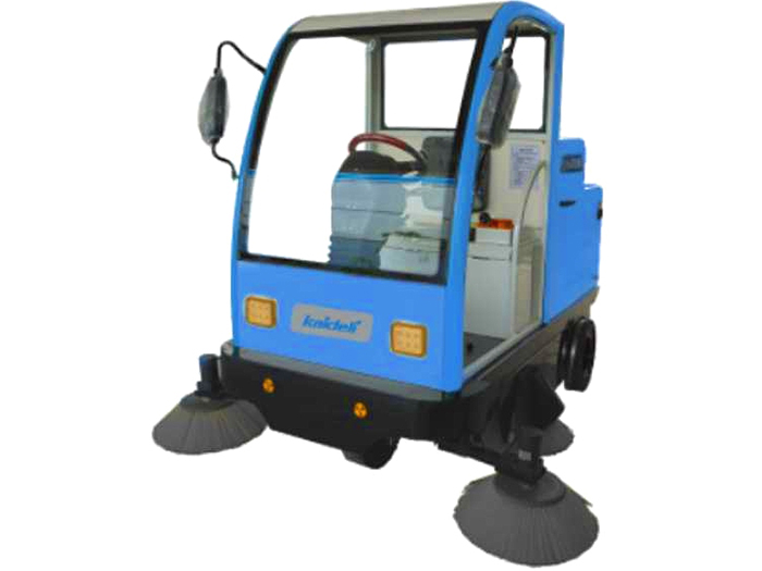 KD-1800電動半封閉式掃地機(jī)